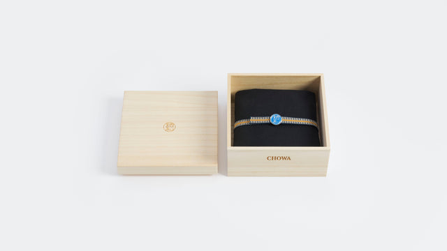 Medium Box w/ Tote